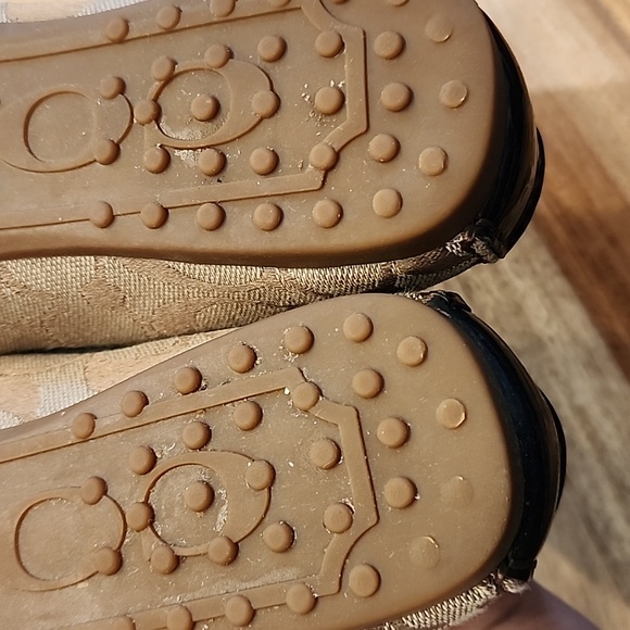 Coach Frida Flats - Picture 6 of 9